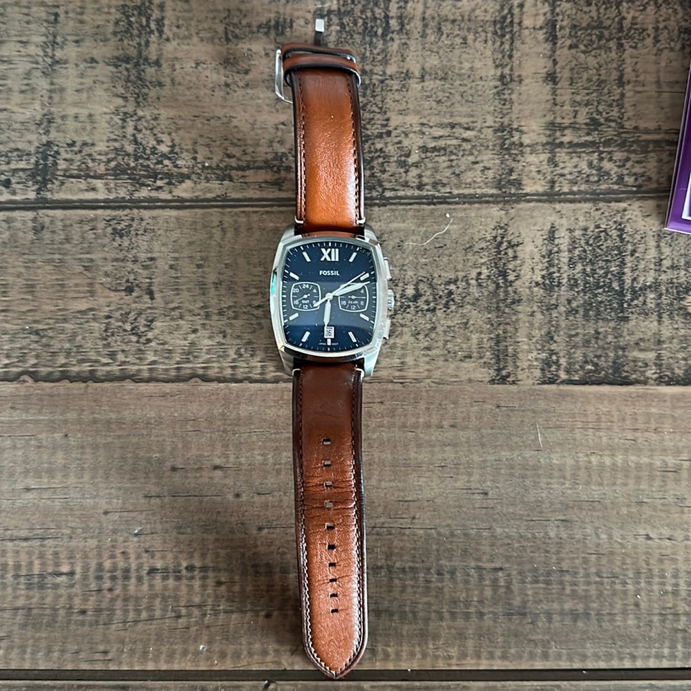 Fossil watch with genuine leather band
